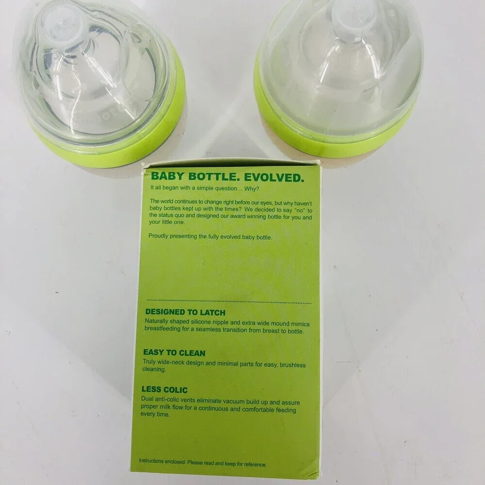 3 Pack Comotomo 0-3 Months Slow Flow 5 fl oz Silicone Baby Bottles Green